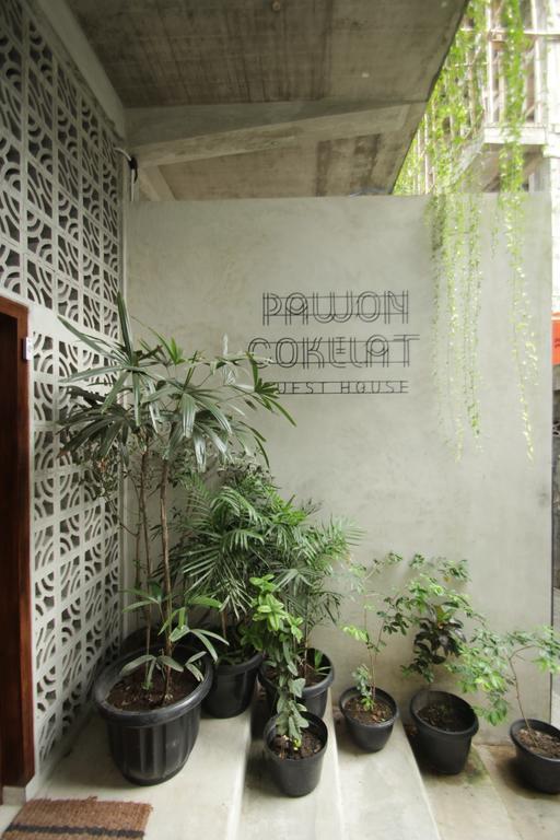 Pawon Cokelat Guesthouse Yogyakarta Ngoại thất bức ảnh