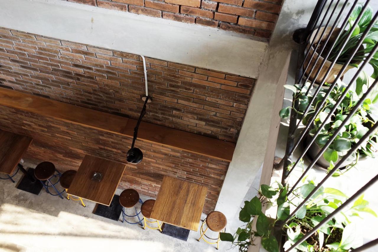 Pawon Cokelat Guesthouse Yogyakarta Ngoại thất bức ảnh